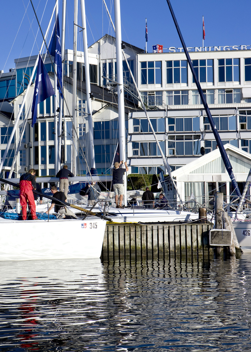 Stenungsbaden Bat Pa Vag In I Marinan