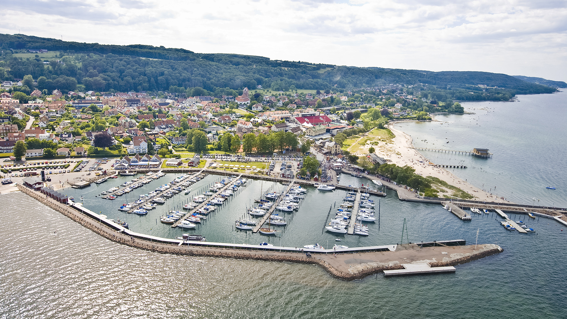 F-Flygfoto hamnen Båstad-1920x1080 (kopia).jpg